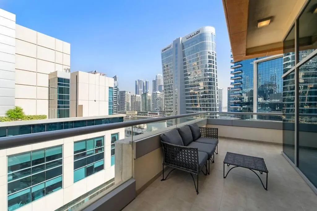 Spacious 1-Bedroom Apartment In Bay Square Dubai